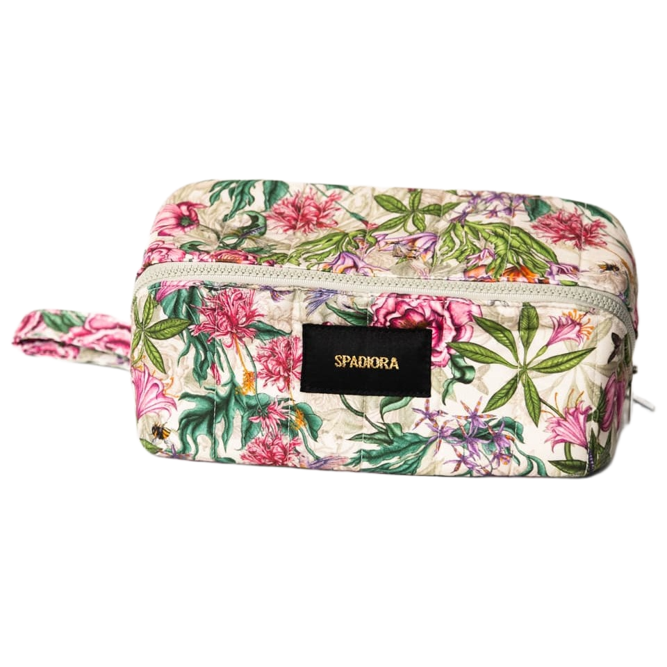 Kosmetyczka podróżna z przesłaniem