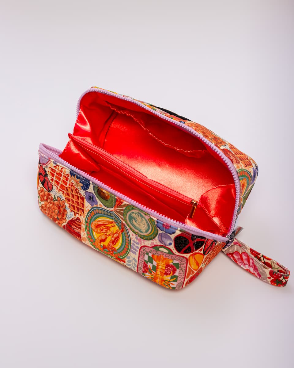 Kosmetyczka podróżna z przesłaniem - obrazek 7